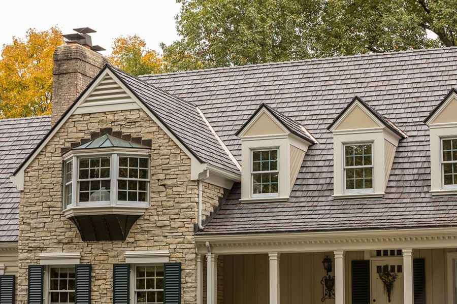 top cedar roofing expert in Moline IL