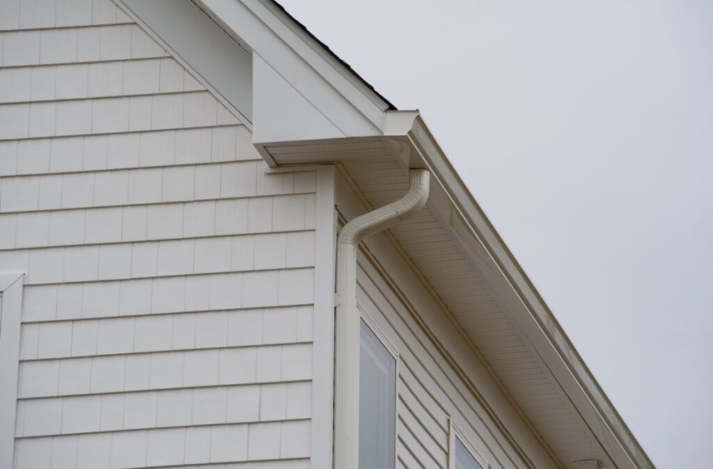 gutters in Moline, IL